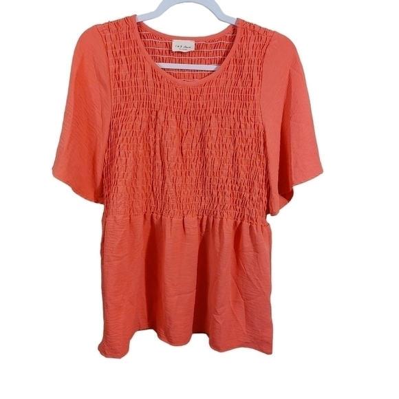 1.4.3. Story by Line Up Tops - 143 STORIES by LINE UP LADIES SHORT SLEEVE RUFFLE TUNIC- L